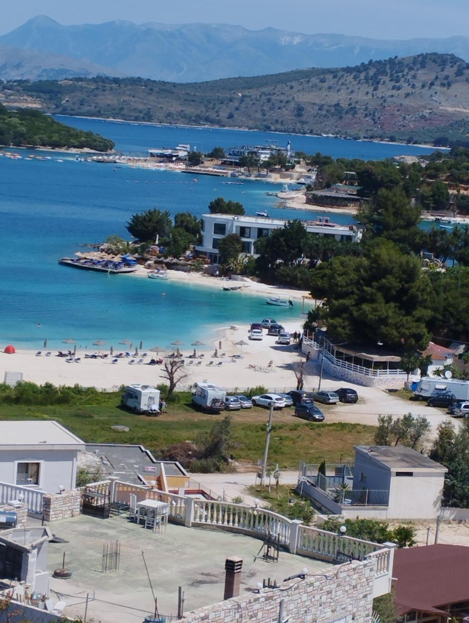 Ksamil Holiday 외부 사진